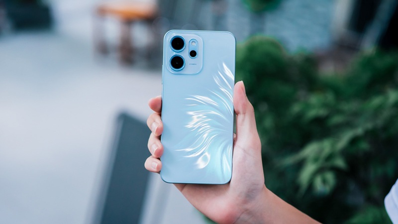 OPPO Reno14 F với thiết kế siêu mỏng nổi bật và màu sắc thời thượng