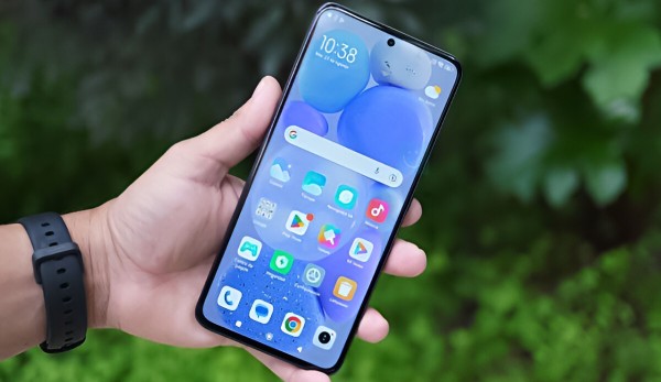 Xiaomi 13T vượt trội với màn hình AMOLED 6.67 inch, 1.5K, tần số quét 144Hz