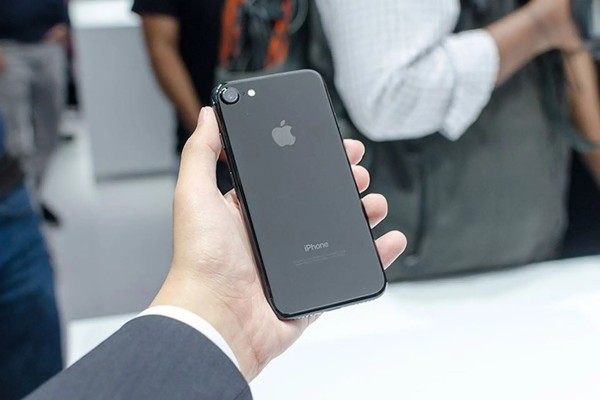 Chip A10 Fusion sử dụng tiến trình 16nm