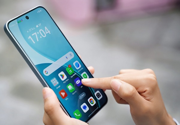 Màn hình của OPPO Reno14 F 5G mang đến chất lượng hình ảnh ấn tượng