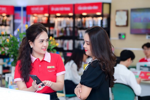 Mua iPhone màu xanh chính hãng tại Viettel Store
